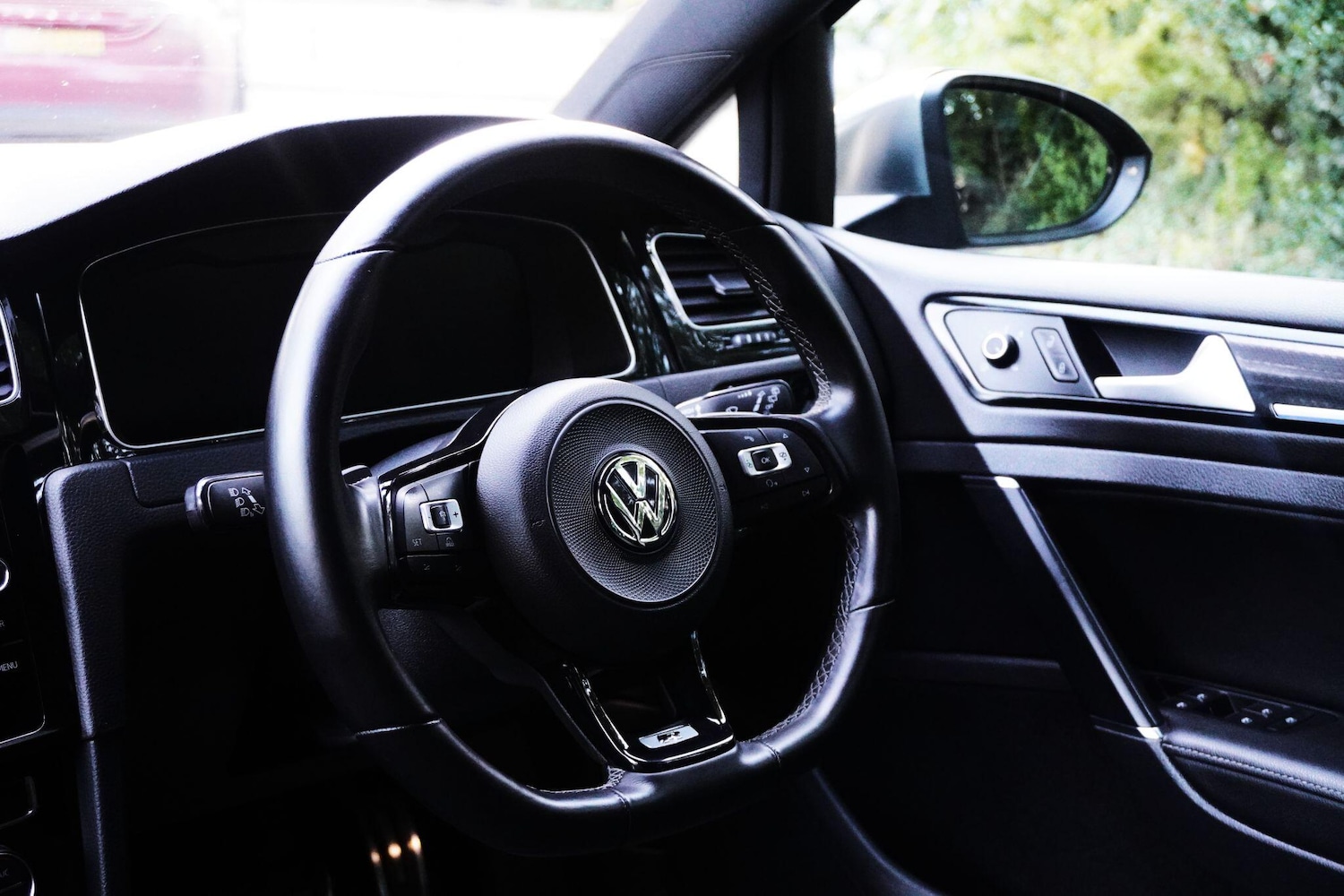 Used Volkswagen Golf 2017 for sale - 76988972: Photo 20