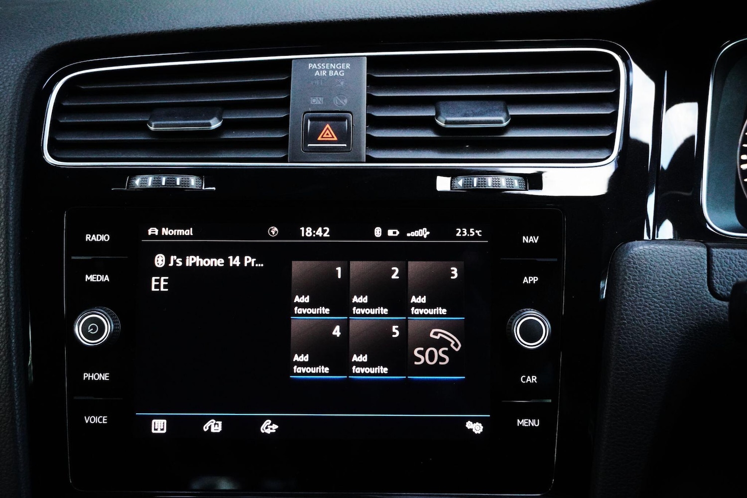 Used Volkswagen Golf 2017 for sale - 76988972: Photo 25