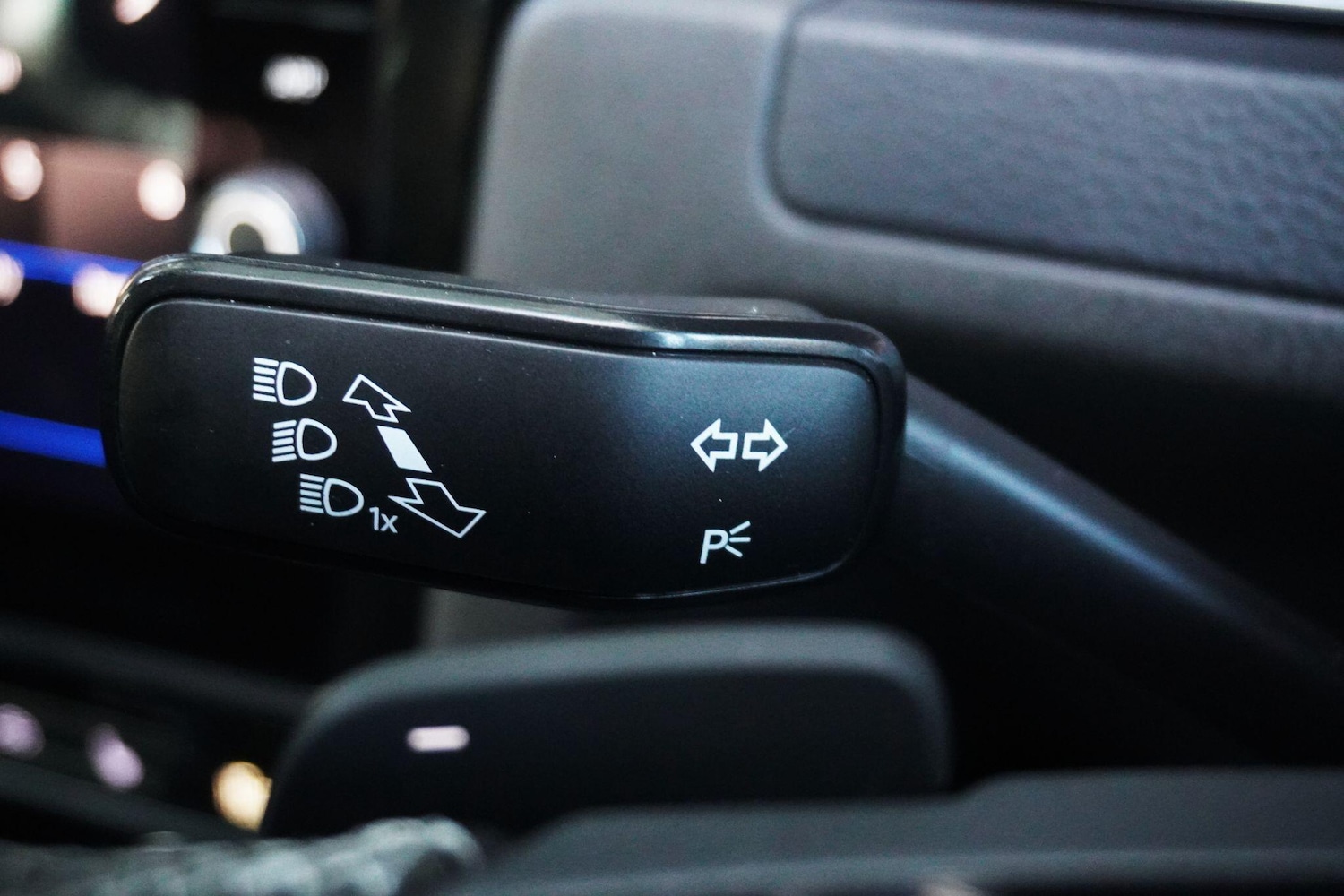 Used Volkswagen Golf 2017 for sale - 76988972: Photo 34