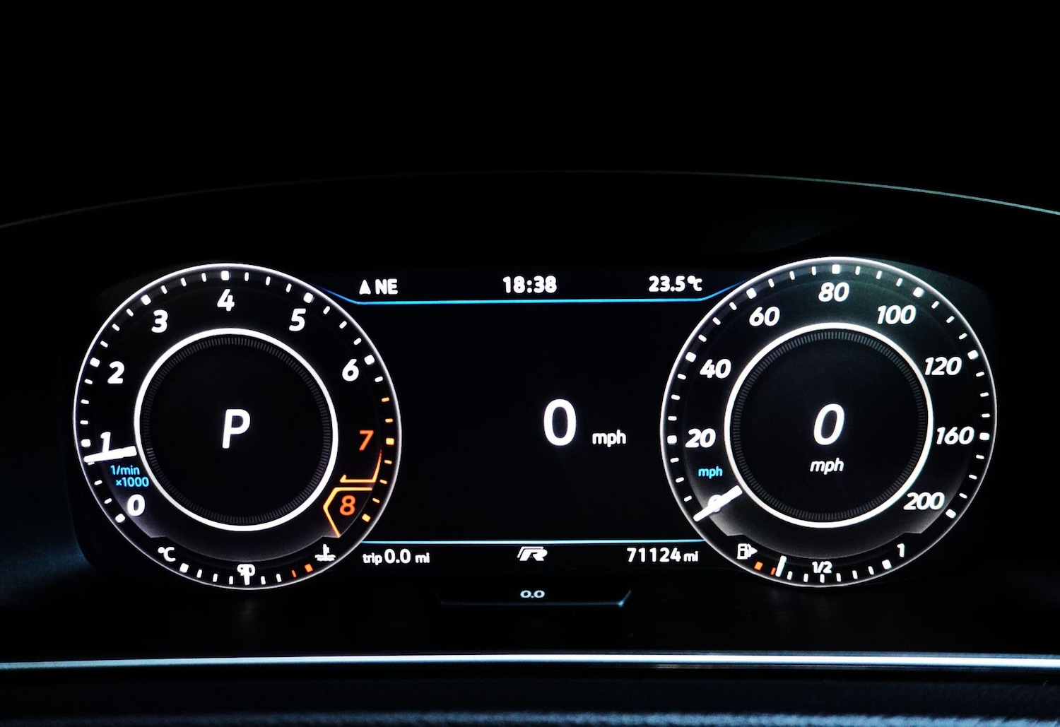 Used Volkswagen Golf 2017 for sale - 76988972: Photo 36