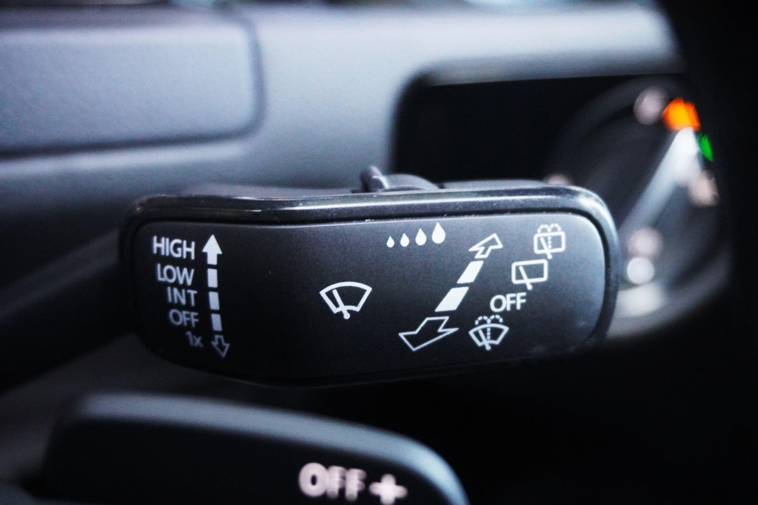 Used Volkswagen Golf 2017 for sale - 76988972: Photo 37