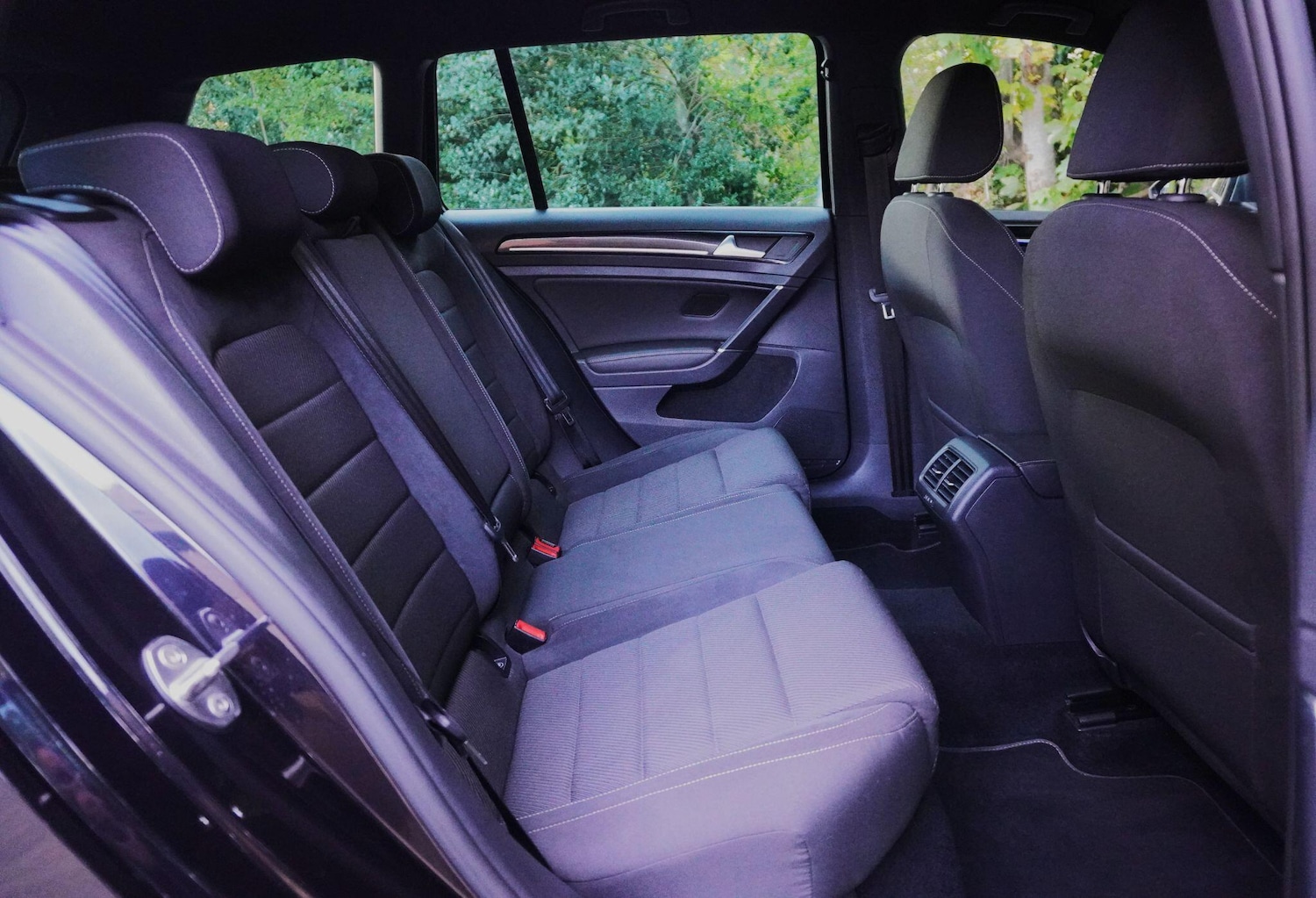 Used Volkswagen Golf 2017 for sale - 76988972: Photo 40