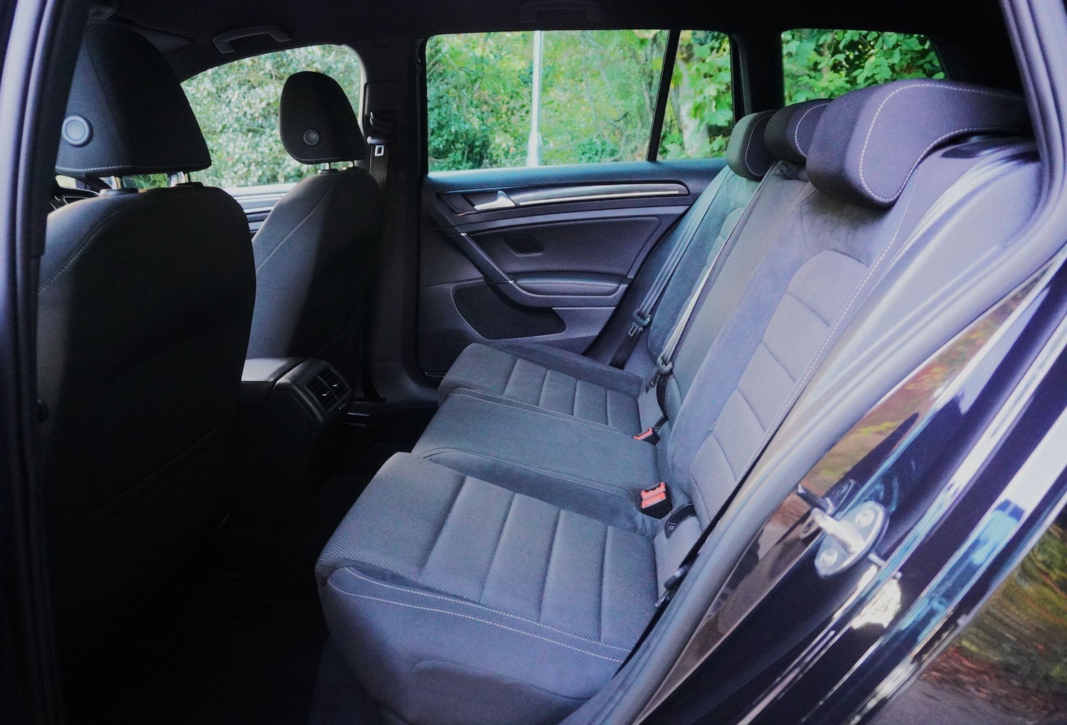 Used Volkswagen Golf 2017 for sale - 76988972: Photo 56