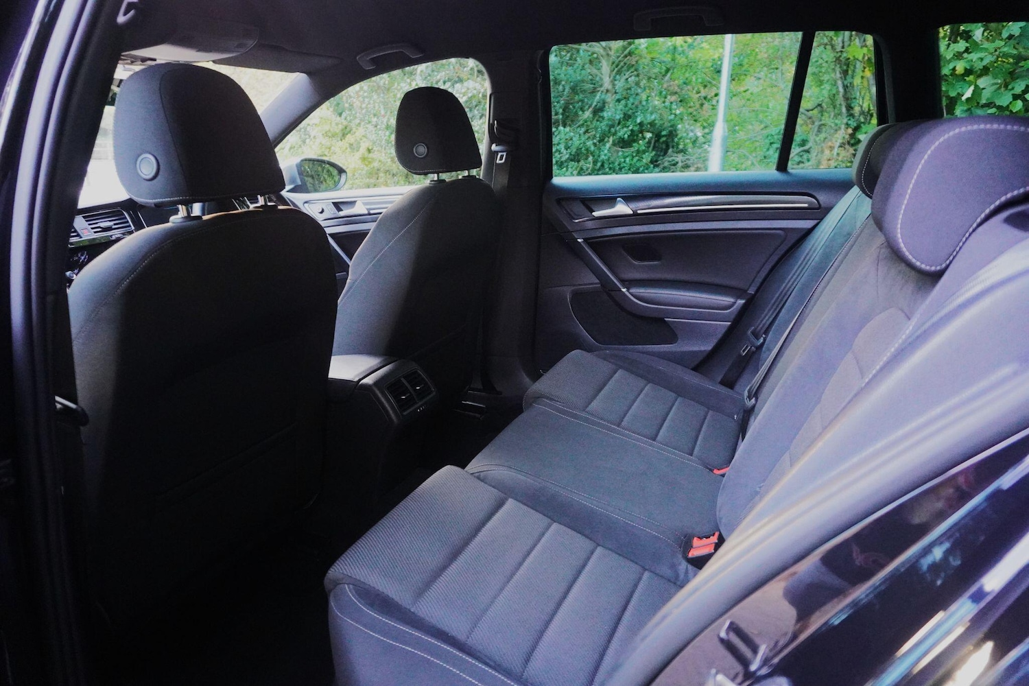 Used Volkswagen Golf 2017 for sale - 76988972: Photo 57