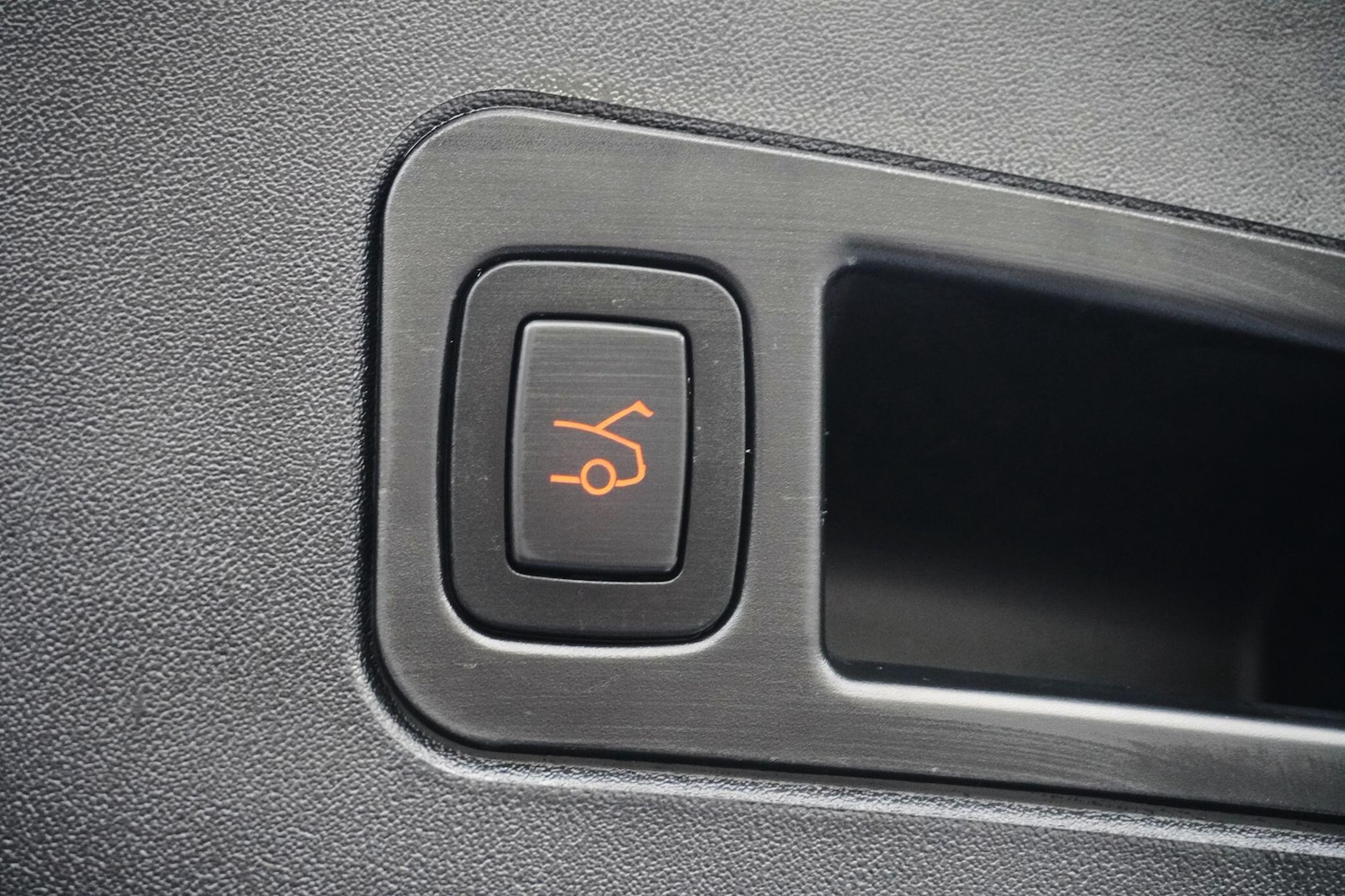 Used Tesla Model S 2018 for sale - 77081673: Photo 64