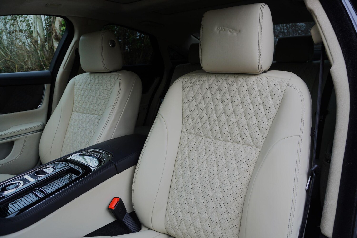 Used Jaguar XJ 2020 for sale - 78062713: Photo 60