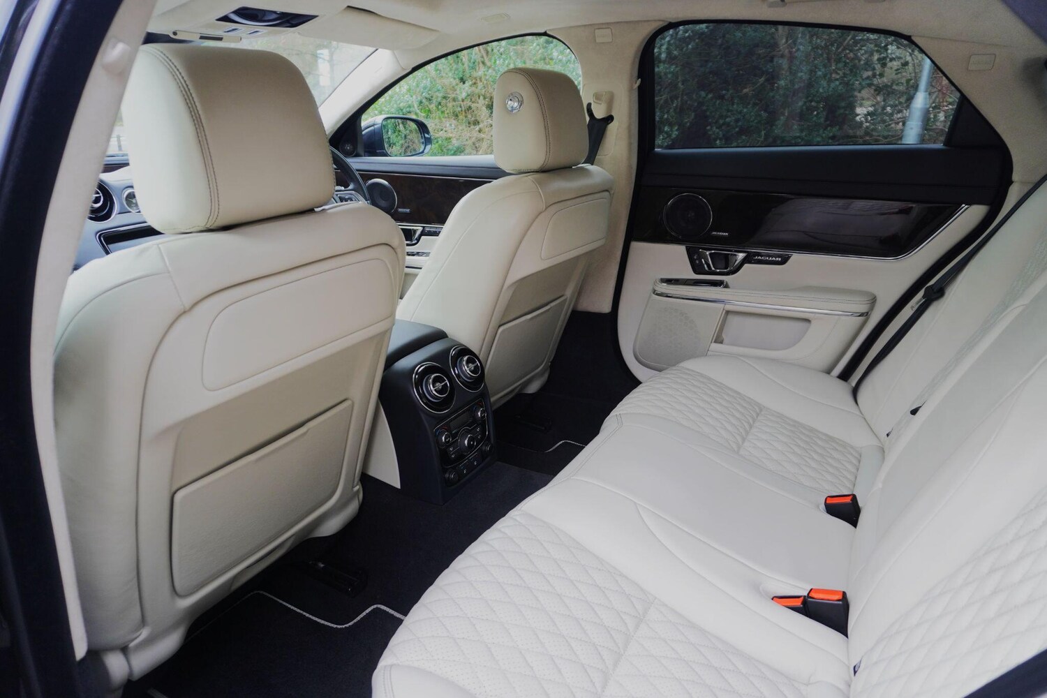 Used Jaguar XJ 2020 for sale - 78062713: Photo 65