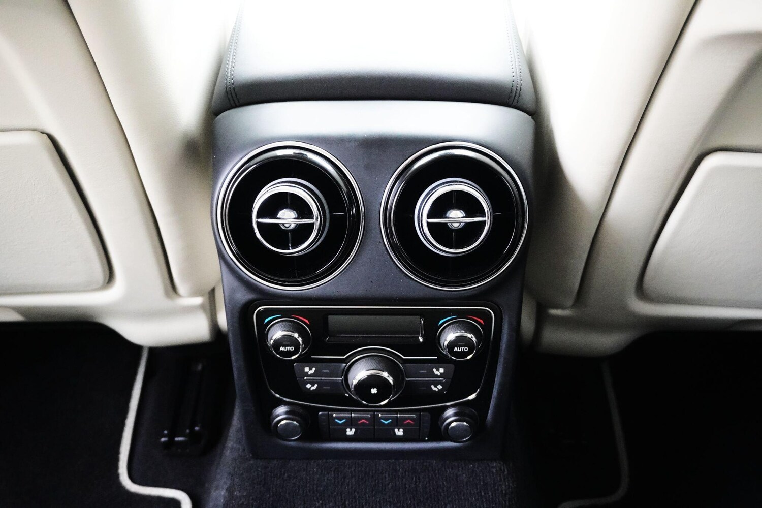 Used Jaguar XJ 2020 for sale - 78062713: Photo 70