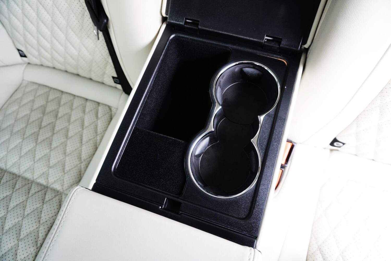 Used Jaguar XJ 2020 for sale - 78062713: Photo 73