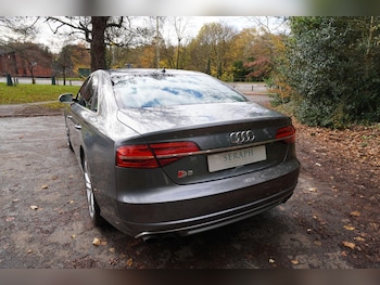 Used Audi S8 2016 for sale - 76349520: Photo