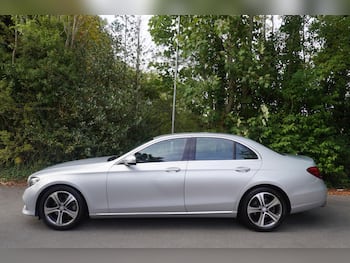 Used Mercedes-Benz E Class 2017 for sale - 79712162: Photo