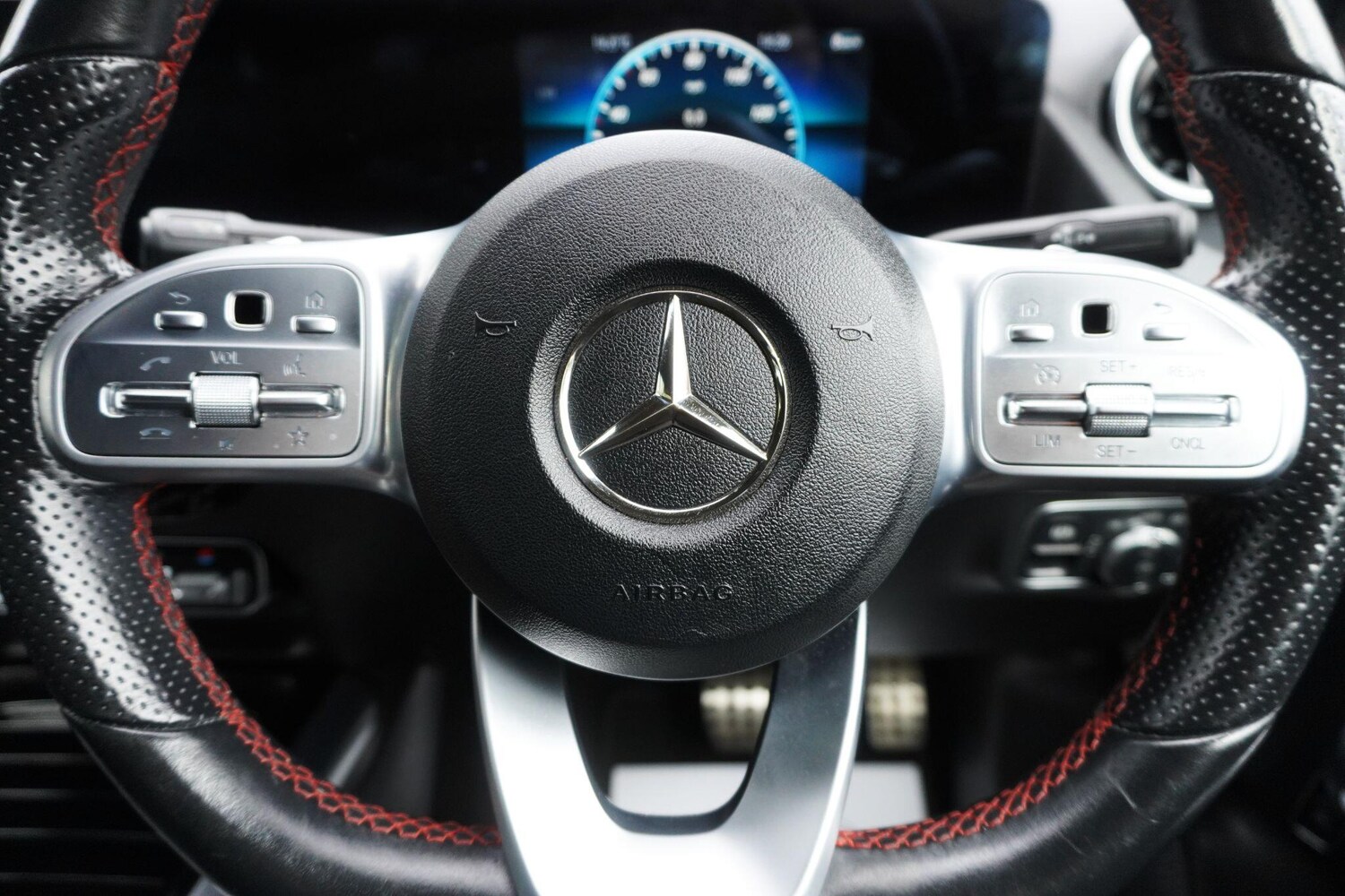 Used Mercedes-Benz GLA 2021 for sale - 77768587: Photo 32