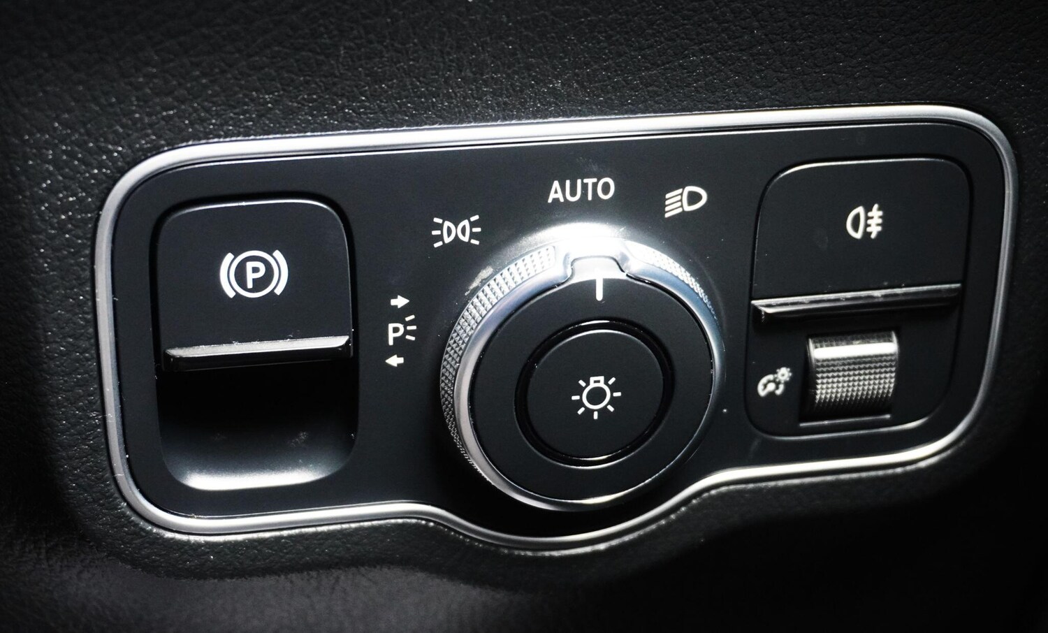 Used Mercedes-Benz GLA 2021 for sale - 77768587: Photo 35