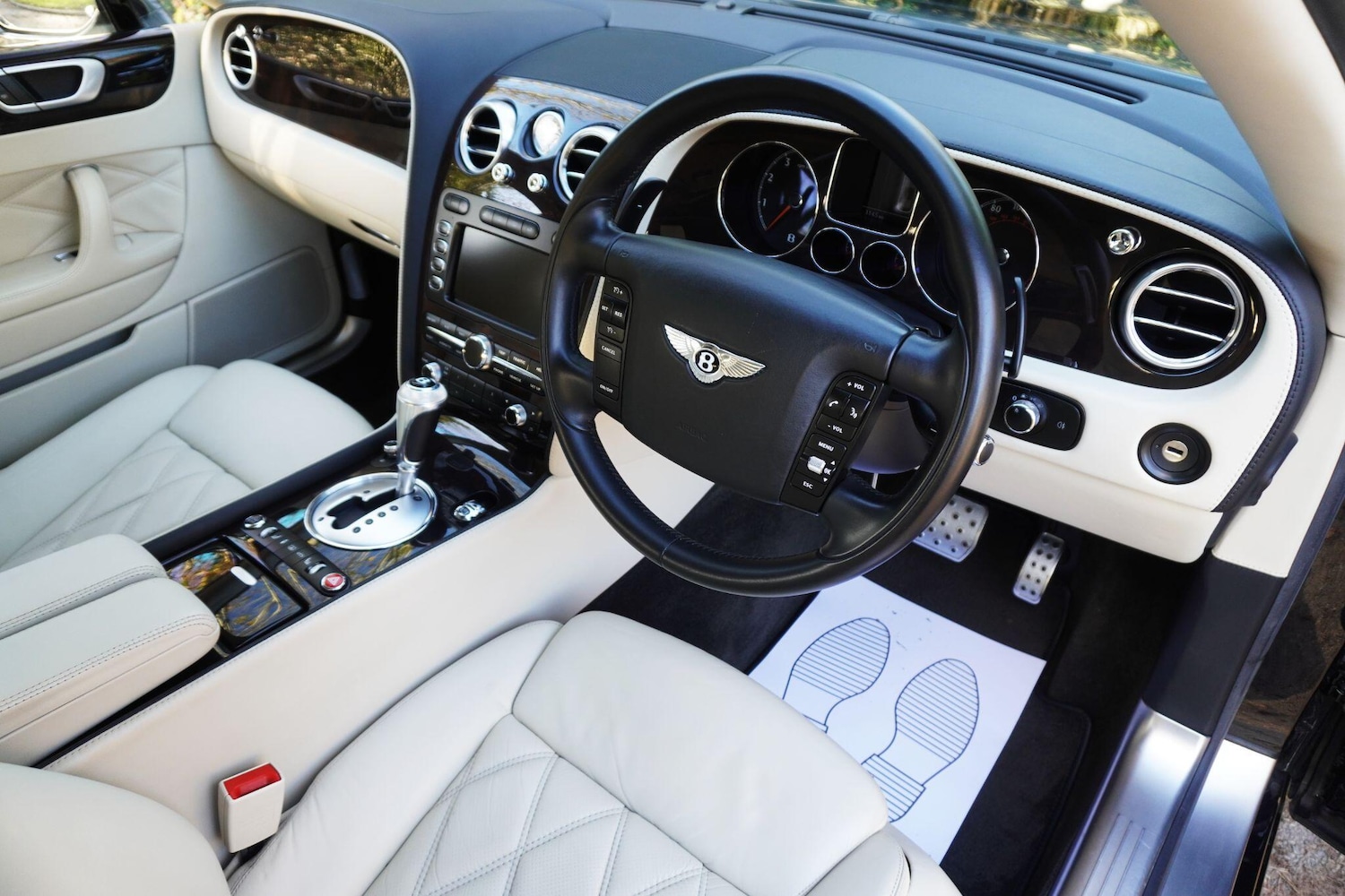 Used Bentley Continental 2009 for sale - 76608008: Photo 10