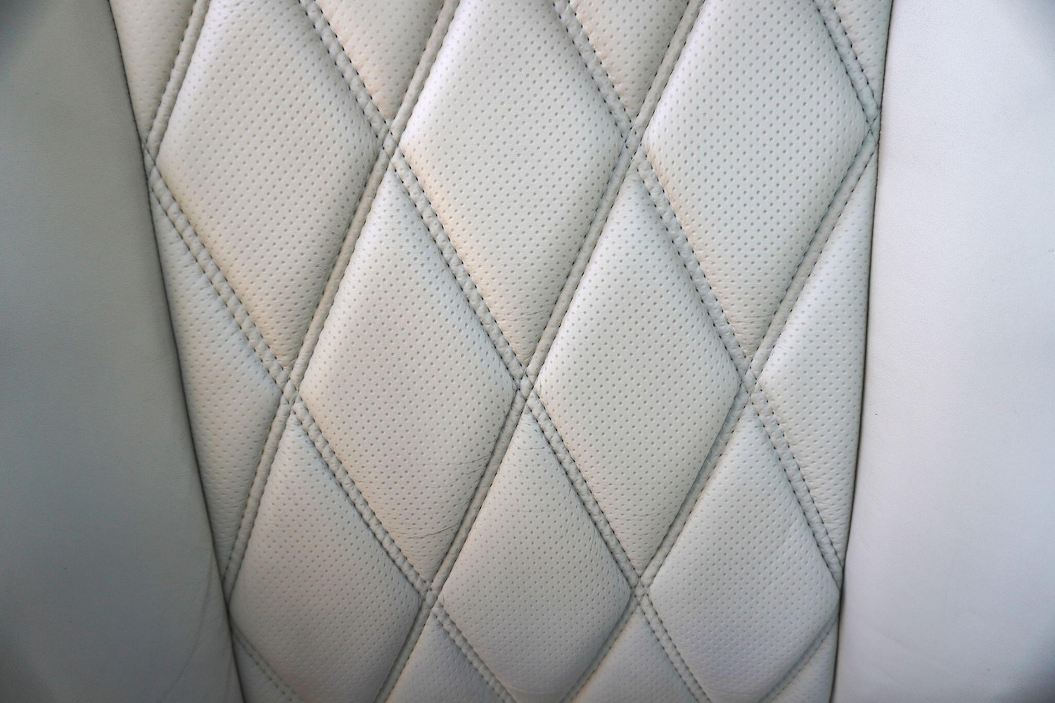 Used Bentley Continental 2009 for sale - 76608008: Photo 16