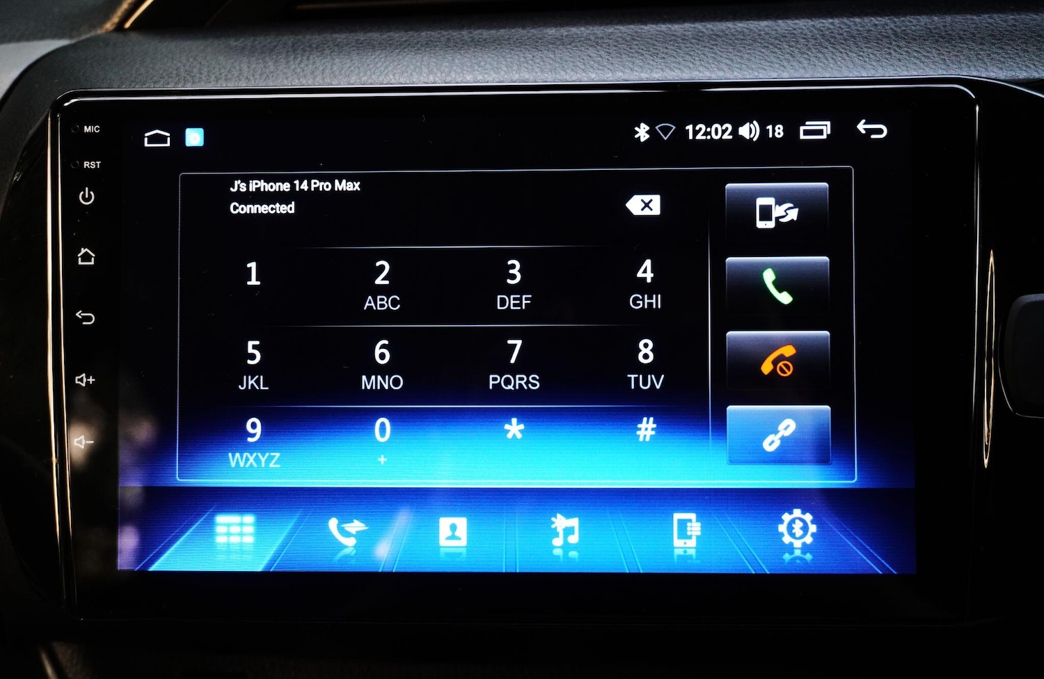 Used Toyota Vitz 2024 for sale - 76109073: Photo 23