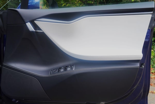 Used Tesla Model S 2019 for sale - 76227544: Photo 11