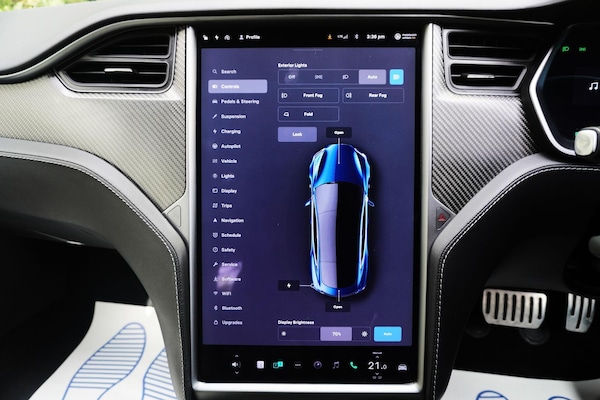 Used Tesla Model S 2019 for sale - 76227544: Photo 22