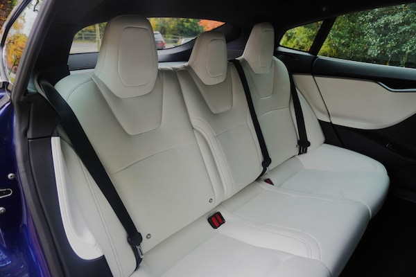 Used Tesla Model S 2019 for sale - 76227544: Photo 40