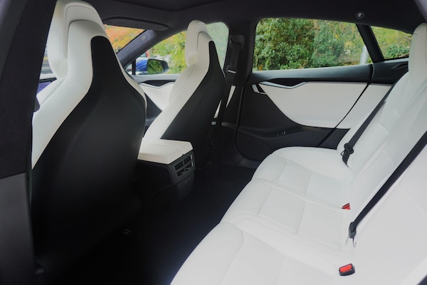Used Tesla Model S 2019 for sale - 76227544: Photo 52