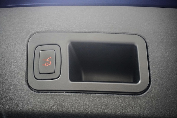 Used Tesla Model S 2019 for sale - 76227544: Photo 67