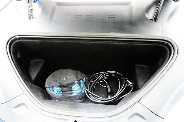 Used Tesla Model S 2019 for sale - 76227544: Photo 68