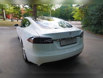 Used Tesla Model S 2018 for sale - 75601469: Photo