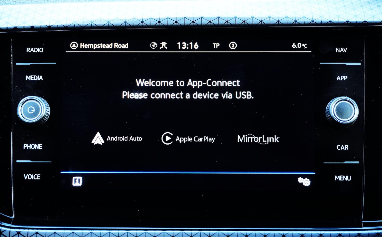 Used Volkswagen T-Cross 2022 for sale - 77387318: Photo 26