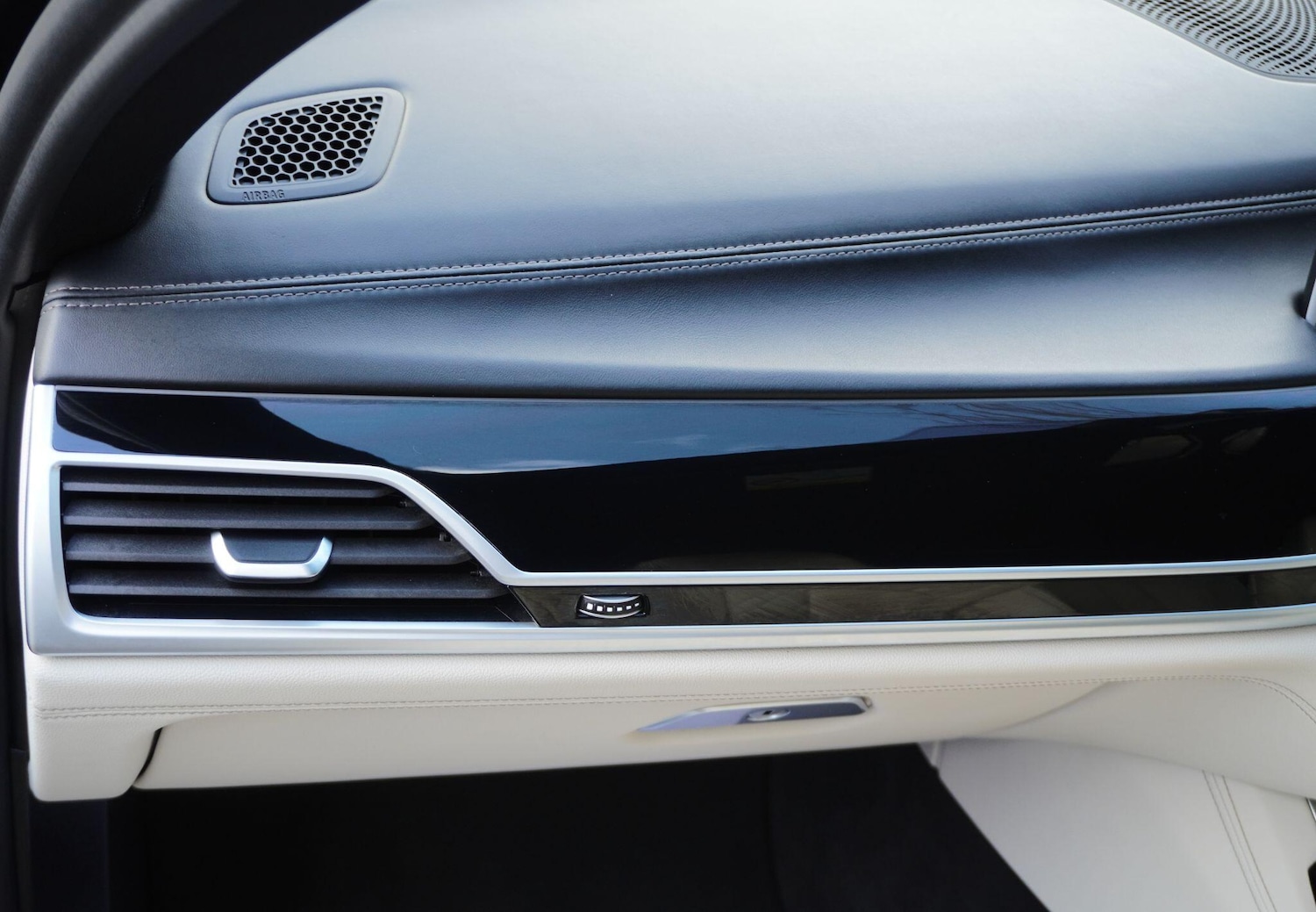 Used BMW 7 Series 2019 for sale - 77331793: Photo 61