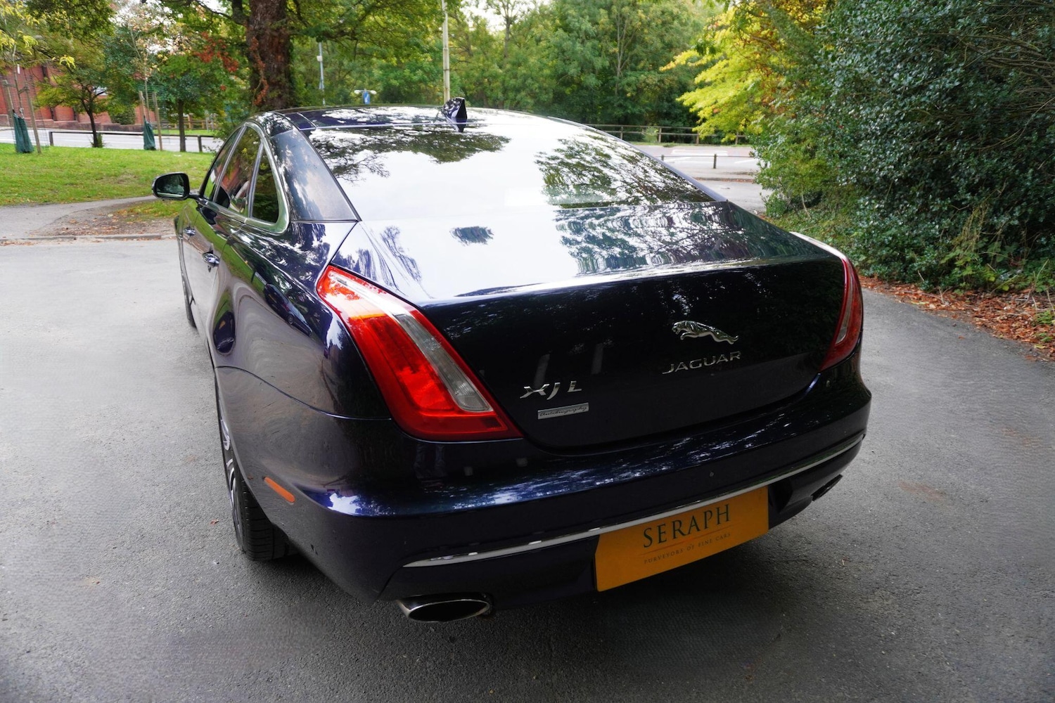 Used Jaguar XJ 2017 for sale - 75905768: Photo 3