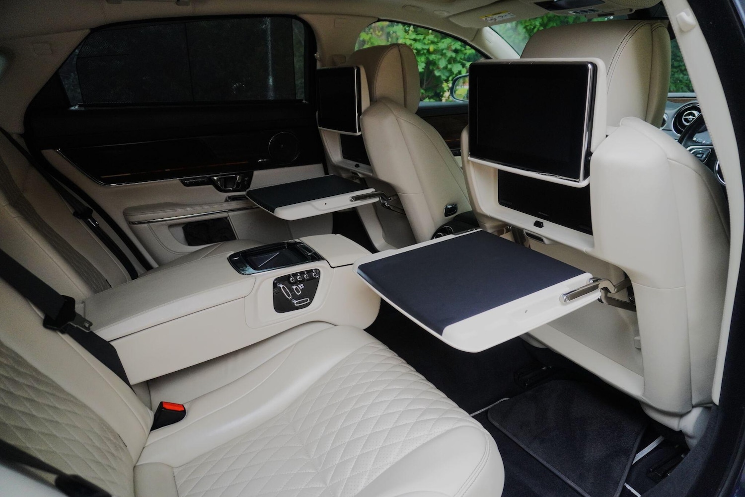 Used Jaguar XJ 2017 for sale - 75905768: Photo 52