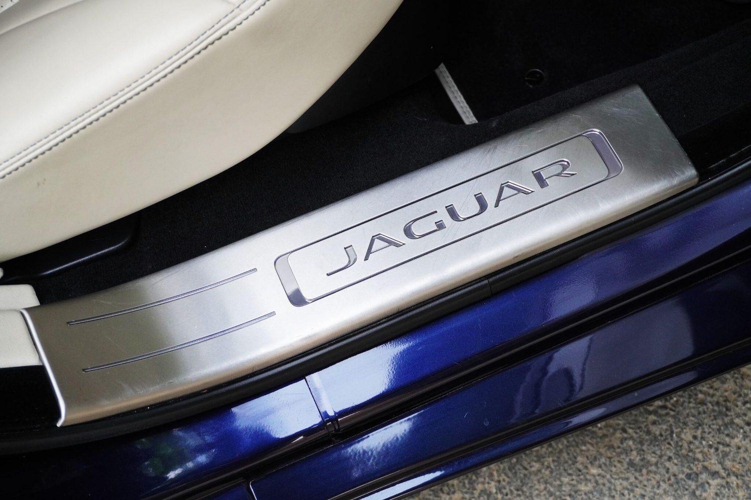Used Jaguar XJ 2017 for sale - 75905768: Photo 56