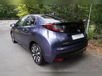 Used Honda Civic 2015 for sale - 79181055: Photo