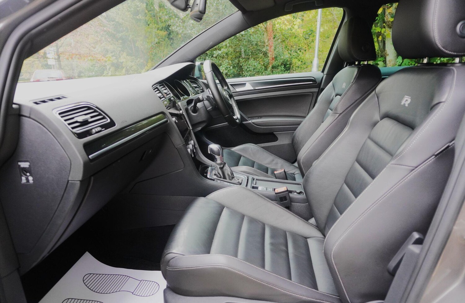 Used Volkswagen Golf 2016 for sale - 76201202: Photo 50