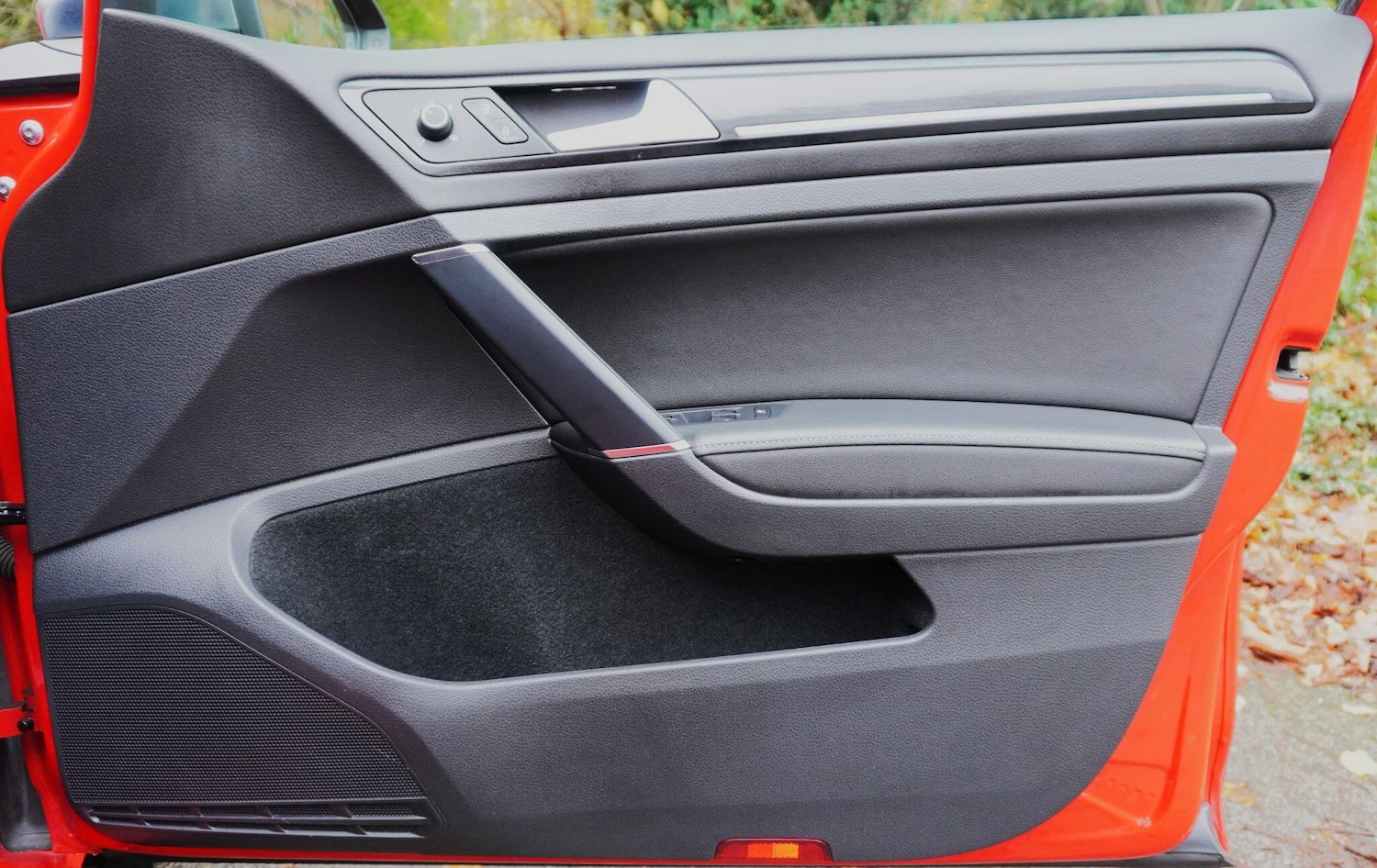 Used Volkswagen Golf 2017 for sale - 76994316: Photo 11