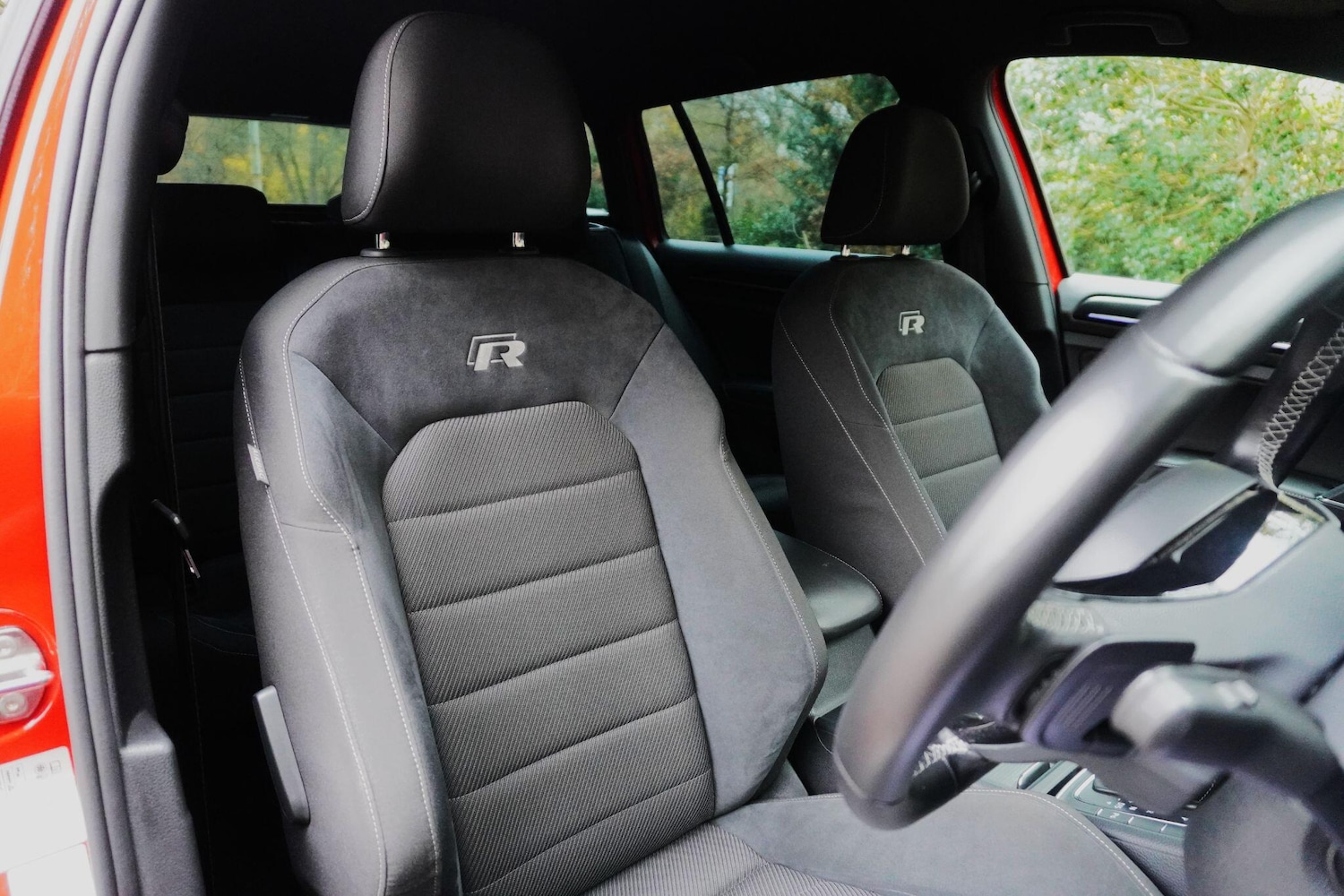 Used Volkswagen Golf 2017 for sale - 76994316: Photo 15