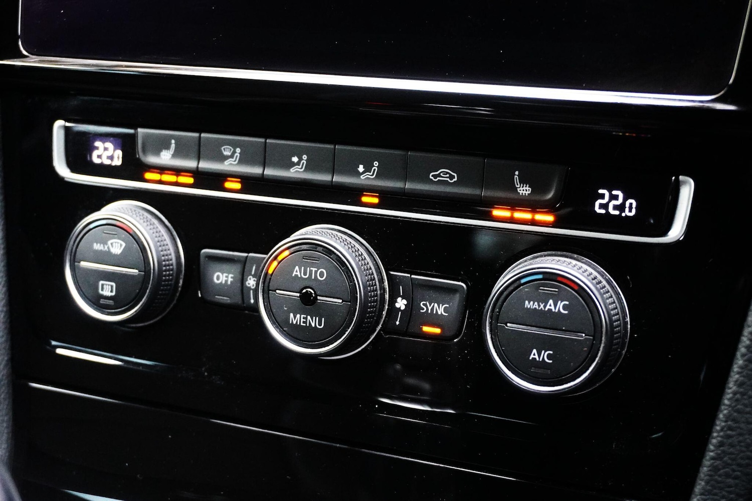 Used Volkswagen Golf 2017 for sale - 76994316: Photo 28