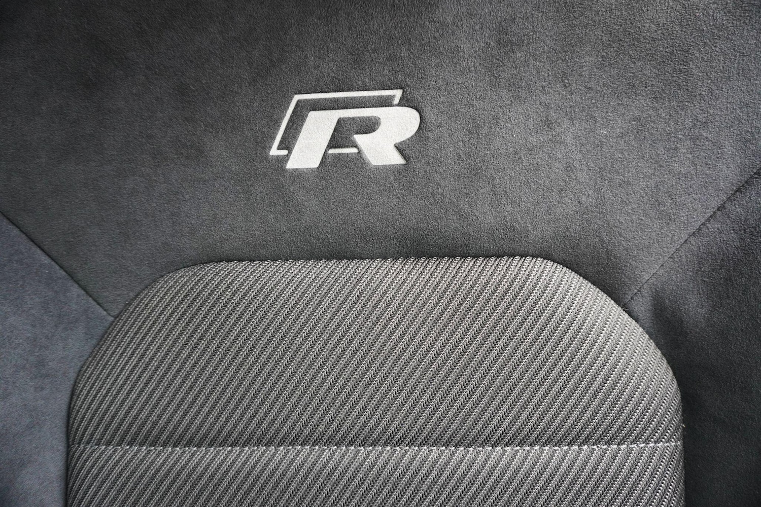 Used Volkswagen Golf 2017 for sale - 76994316: Photo 52