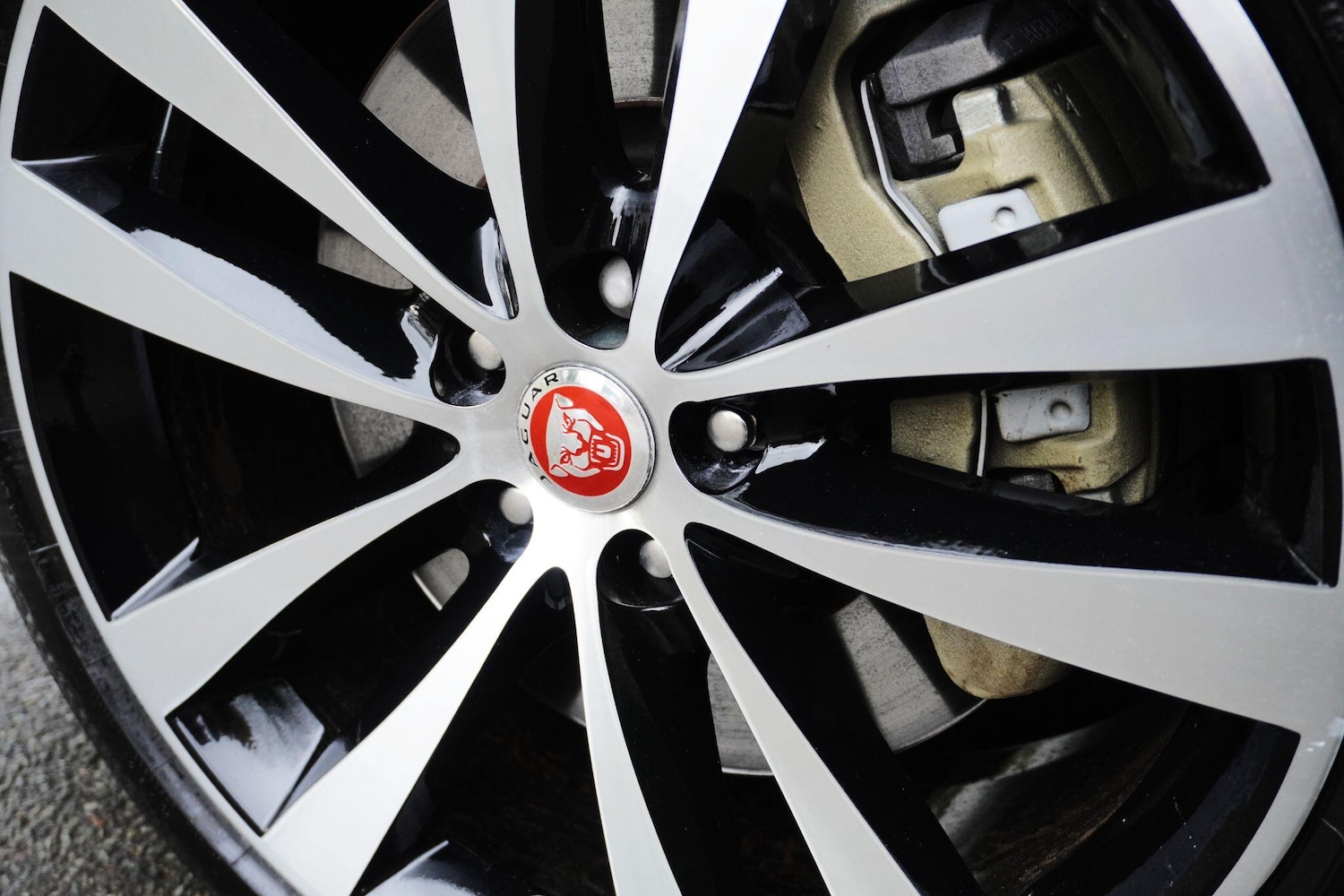 Used Jaguar XJ 2020 for sale - 77215680: Photo 85