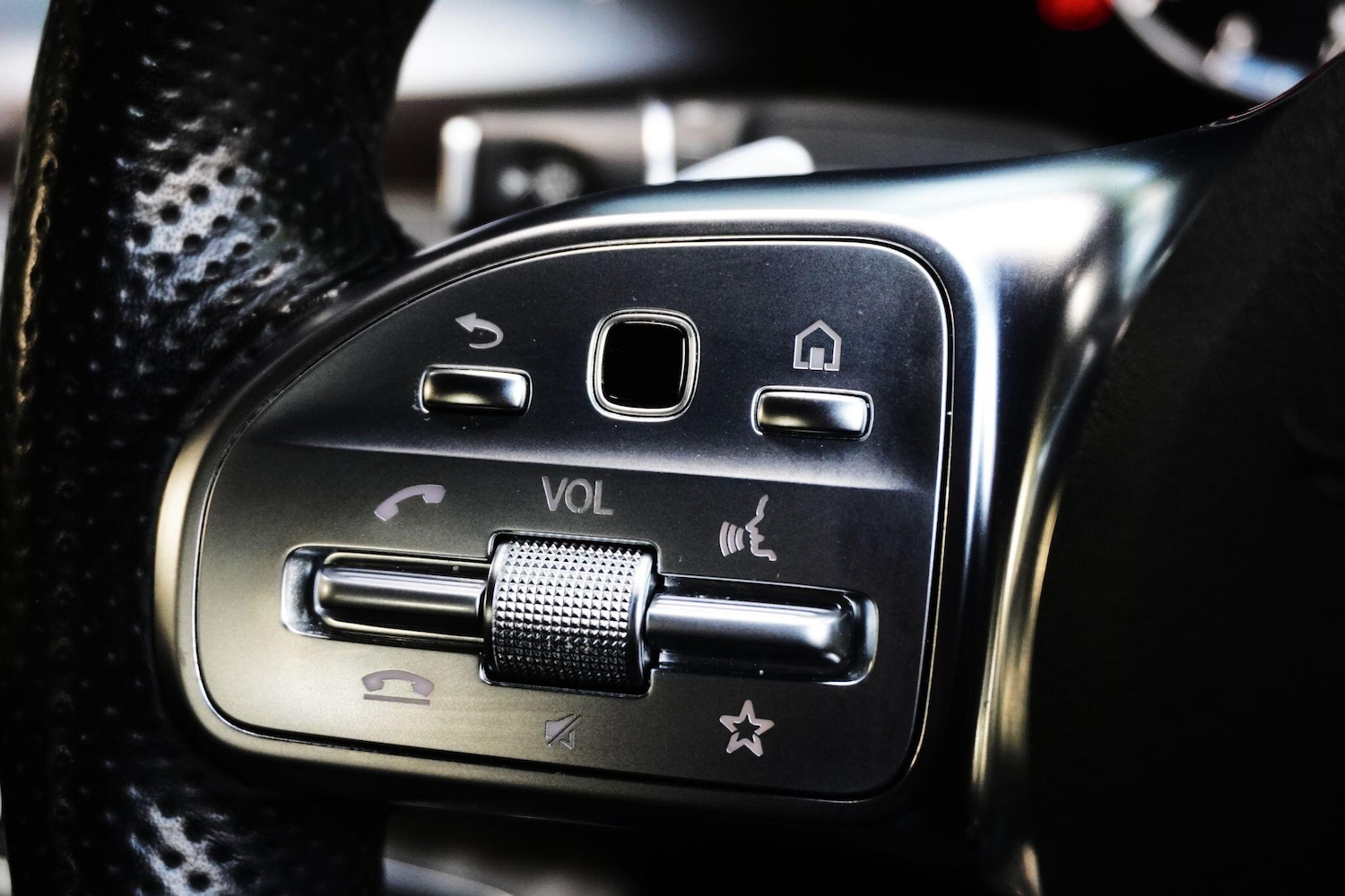 Used Mercedes-Benz CLS 2018 for sale - 76988779: Photo 36