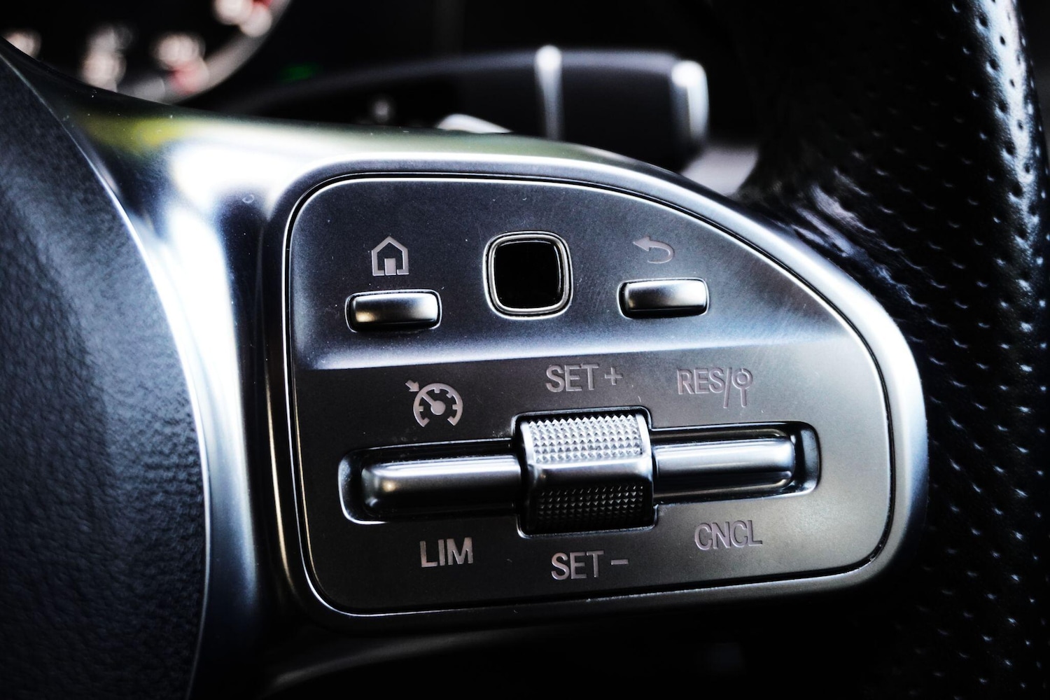 Used Mercedes-Benz CLS 2018 for sale - 76988779: Photo 39