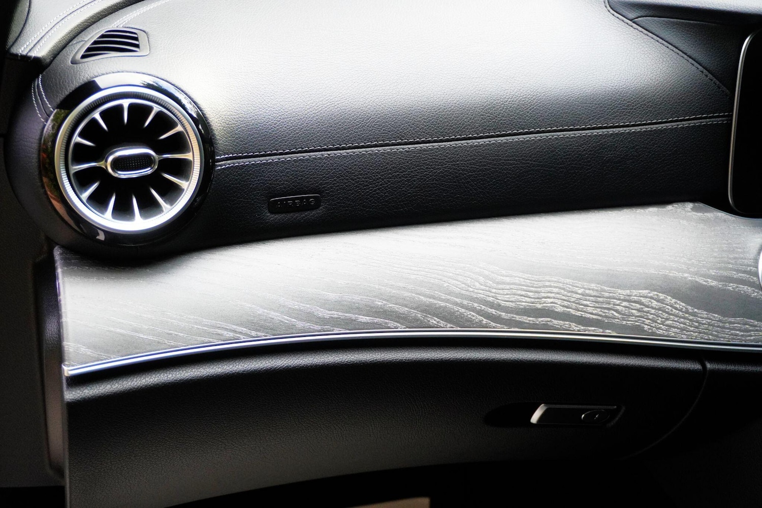 Used Mercedes-Benz CLS 2018 for sale - 76988779: Photo 56