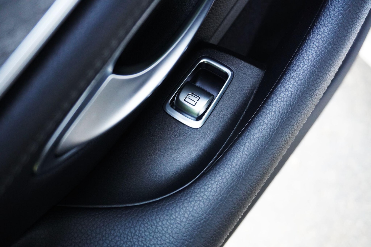 Used Mercedes-Benz CLS 2018 for sale - 76988779: Photo 64