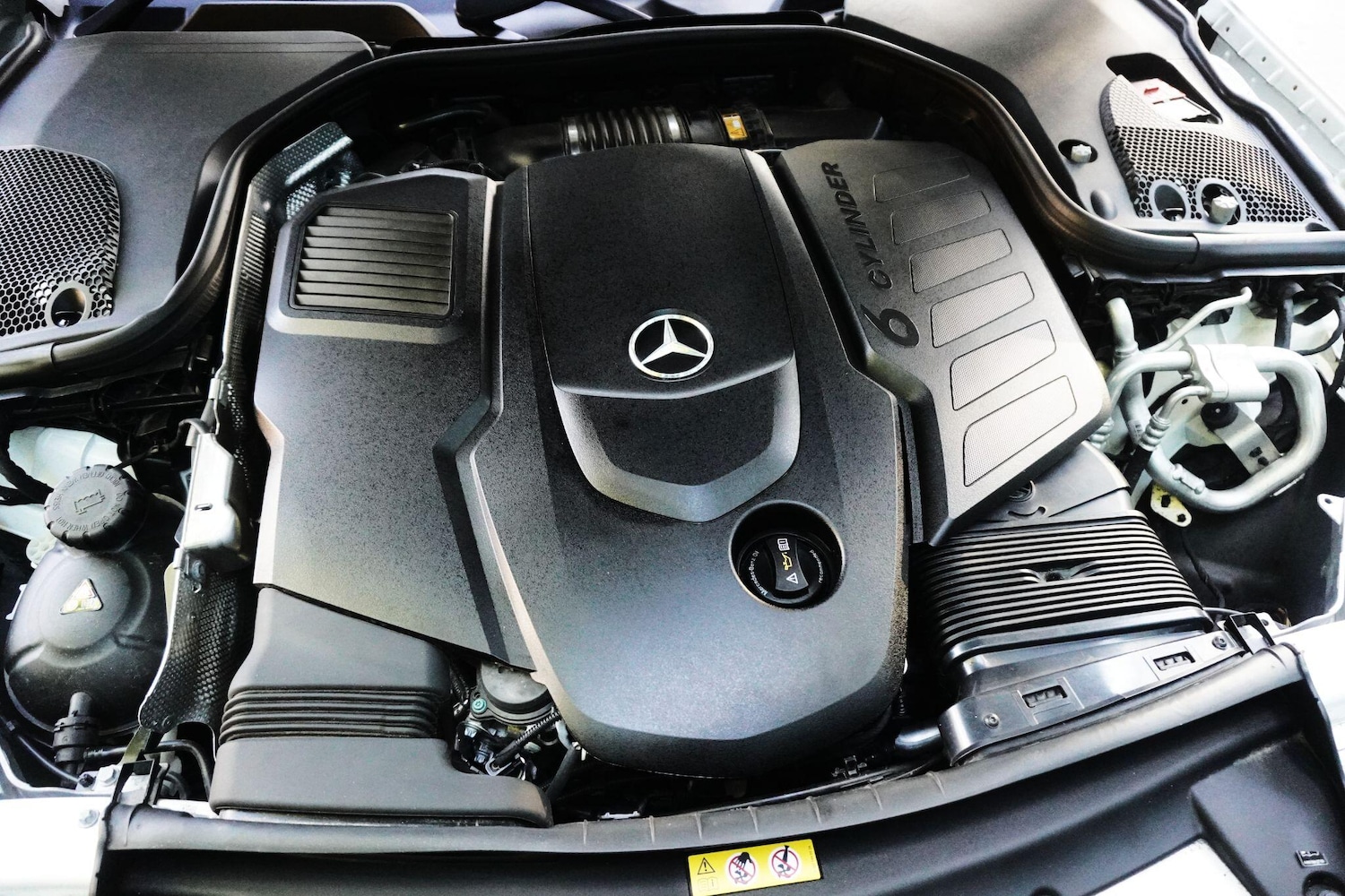 Used Mercedes-Benz CLS 2018 for sale - 76988779: Photo 78