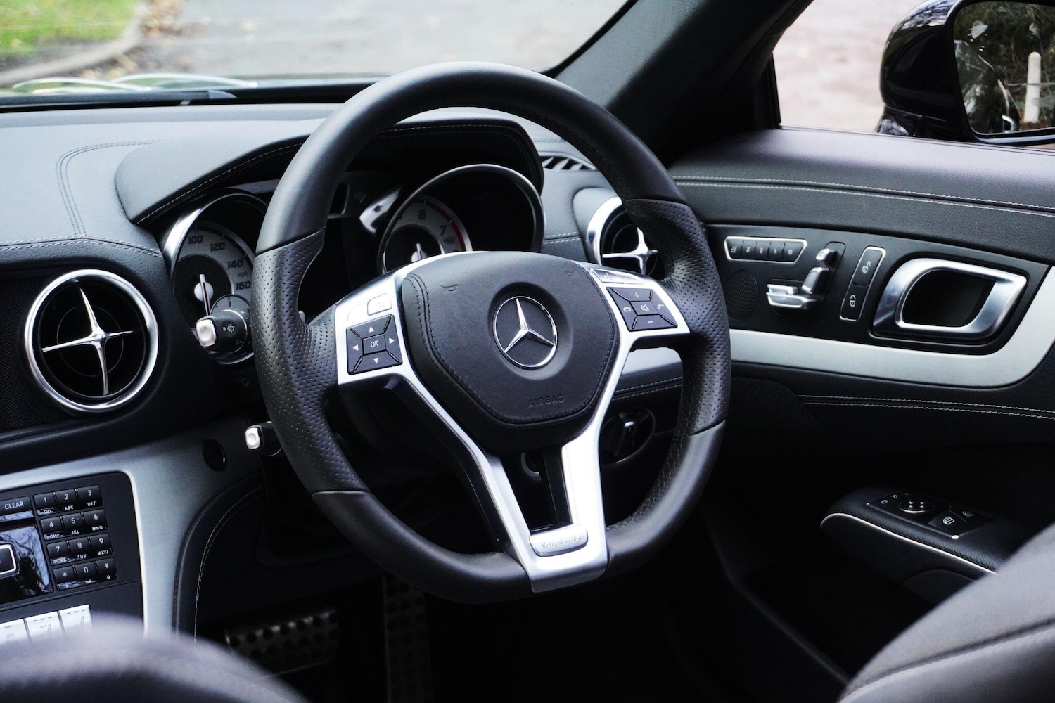 Used Mercedes-Benz SL 2013 for sale - 76634015: Photo 18