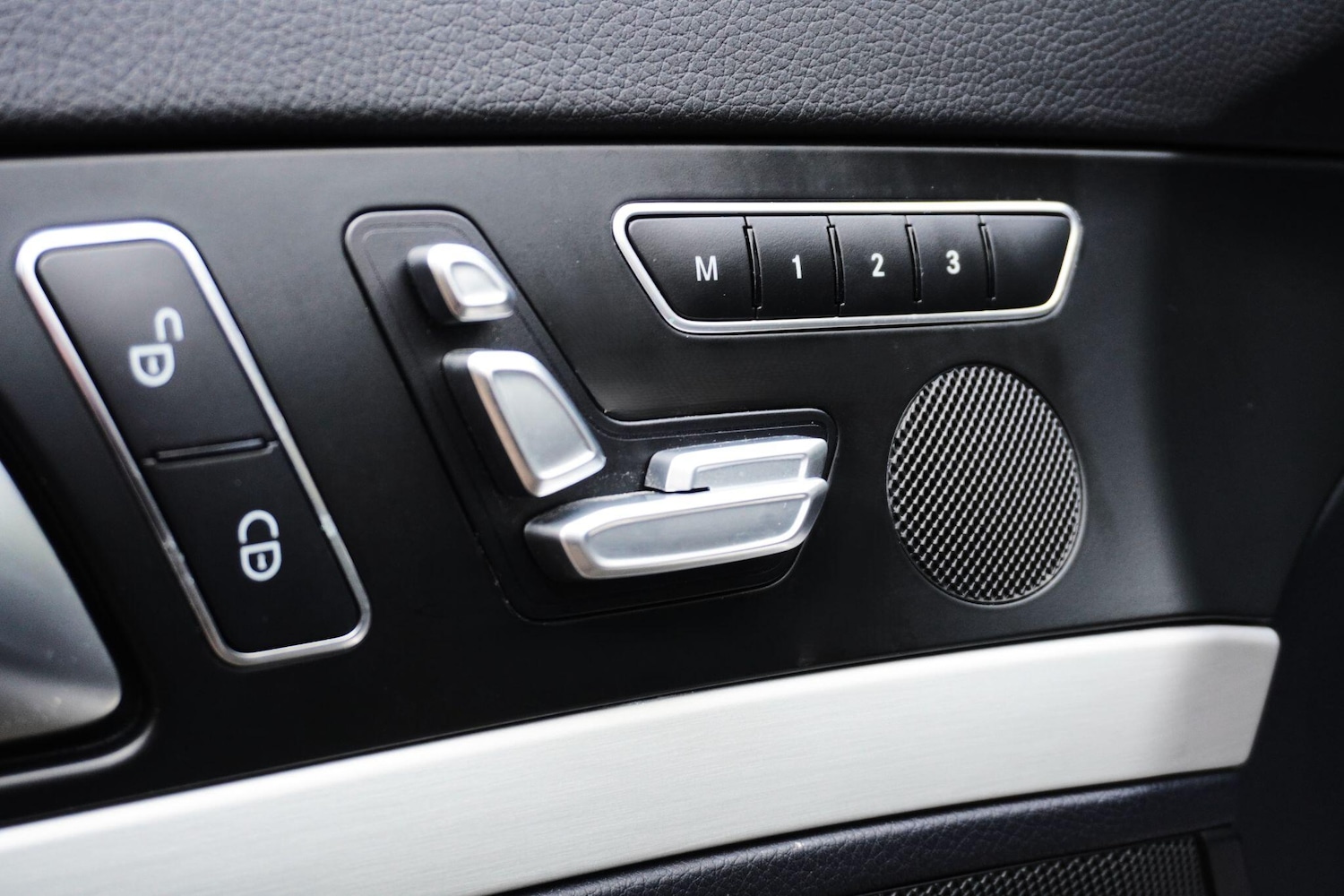 Used Mercedes-Benz SL 2013 for sale - 76634015: Photo 38