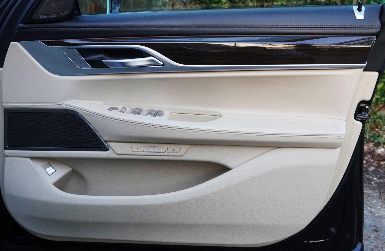 Used BMW 7 Series for sale - 77808983: Photo 11