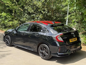 Used Honda Civic 2018 for sale - 78648449: Photo