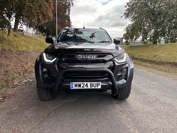 Used Isuzu D-Max 2024 for sale - 75670559: Photo