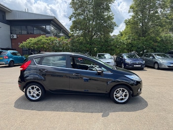 Used Ford Fiesta 2011 for sale - 75511884: Photo